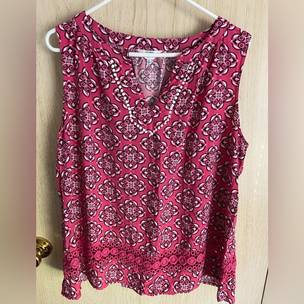 Crown & Ivy Pink Bandana Print Tank 1X